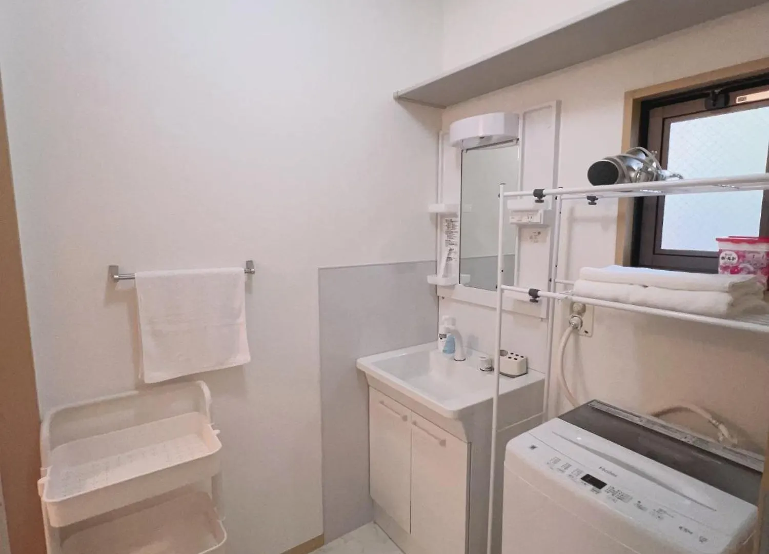 Appartement アーバンハイツ渡辺通a棟201号室 à Fukuoka  Japon